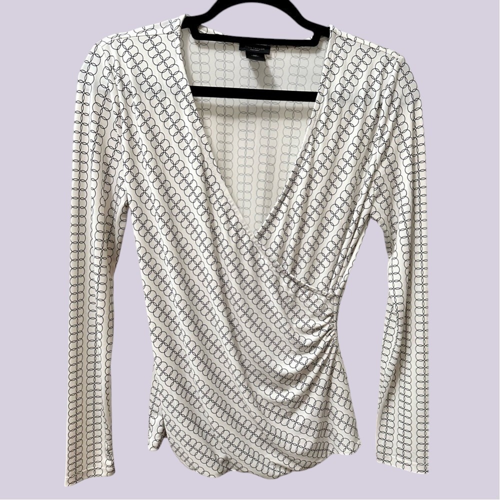 Ann‎ Taylor Black & White Wrap Blouse Petite XXS